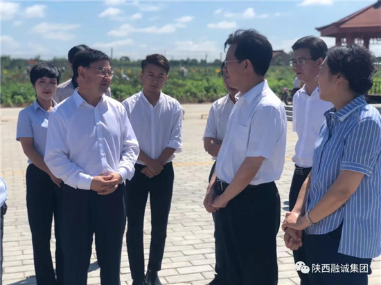 ���Cʡ���f(xi��)����ϯ���c�(y��ng)��ί��ӛ�O�������\(ch��ng)�{(di��o)��ָ��(d��o)����