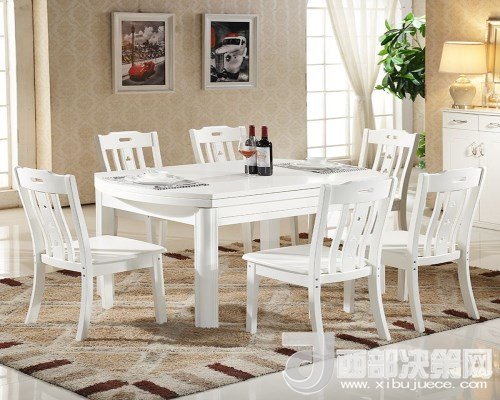 喜歡白色餐桌 但椅子該如何搭配？