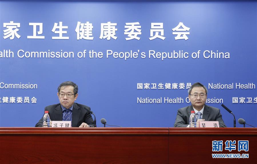 （新華全媒頭條·兩會精神看落實·圖文互動）（1）整體謀劃、系統(tǒng)升級、全面提升——落實全國兩會精神織牢織密公共衛(wèi)生防護(hù)網(wǎng)