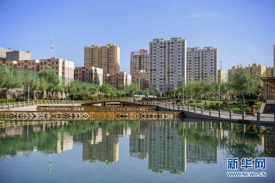 （新華全媒頭條·圖文互動(dòng)）（8）旗引天山南北　譜寫發(fā)展新篇——以習(xí)近平同志為核心的黨中央關(guān)心新疆工作紀(jì)實(shí) 