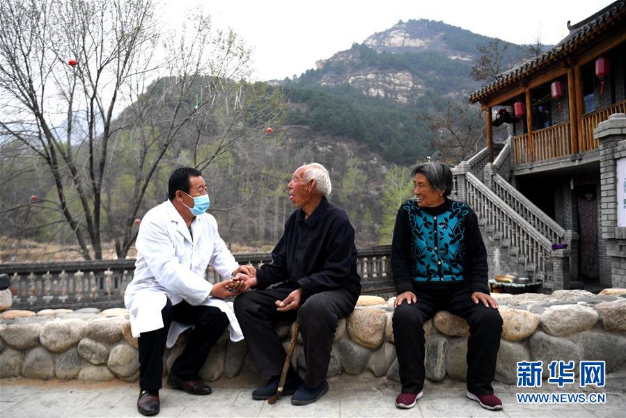 (新華全媒頭條·小康圓夢·圖文互動(dòng))(2)恢宏史詩耀千秋——寫在中國共產(chǎn)黨帶領(lǐng)中國人民全面建成小康社會之際