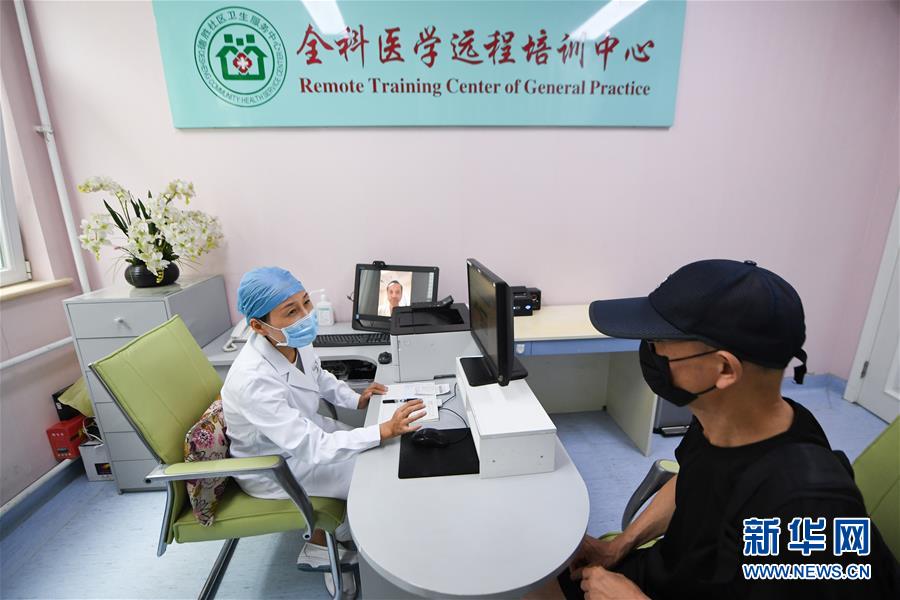 (新華全媒頭條·小康圓夢·圖文互動(dòng))(13)恢宏史詩耀千秋——寫在中國共產(chǎn)黨帶領(lǐng)中國人民全面建成小康社會之際