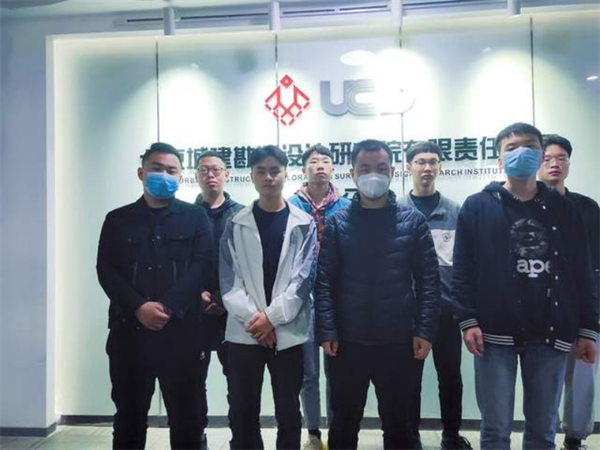 追夢——優(yōu)秀畢業(yè)生風采